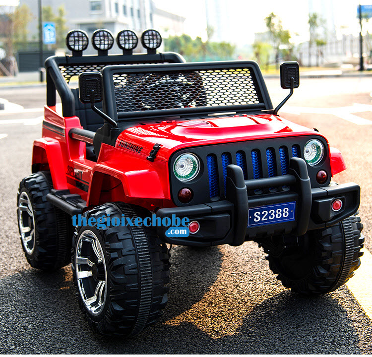 Xe ô tô điện trẻ em S2388 - Bánh cao su + 4 động cơ