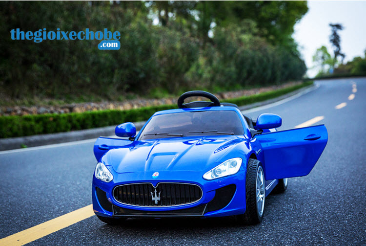 Xe ô tô điện trẻ em Maserati CT-528