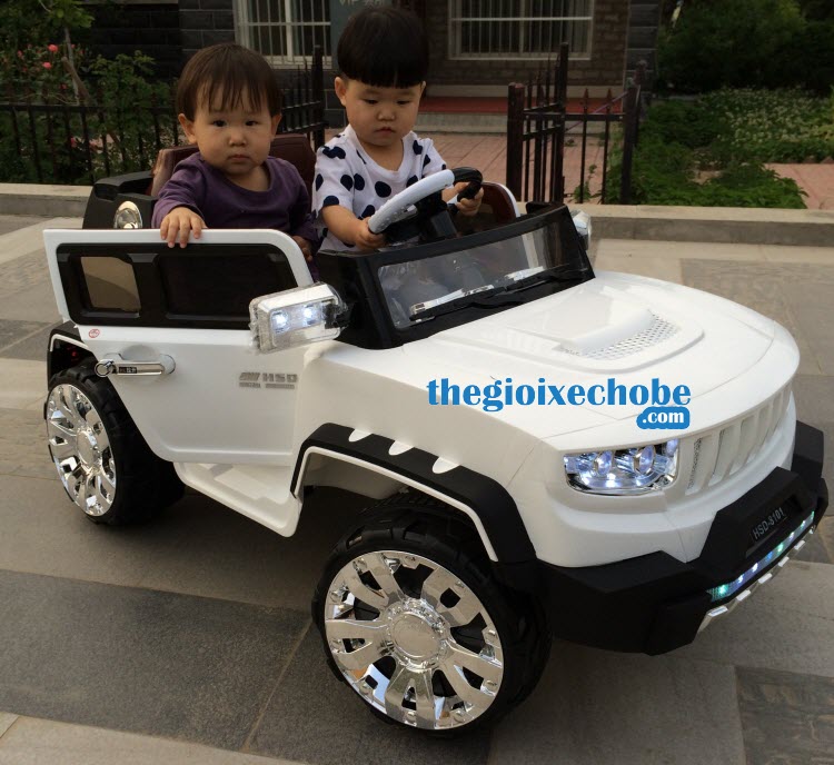 Xe ô tô điện trẻ em HSD-8101