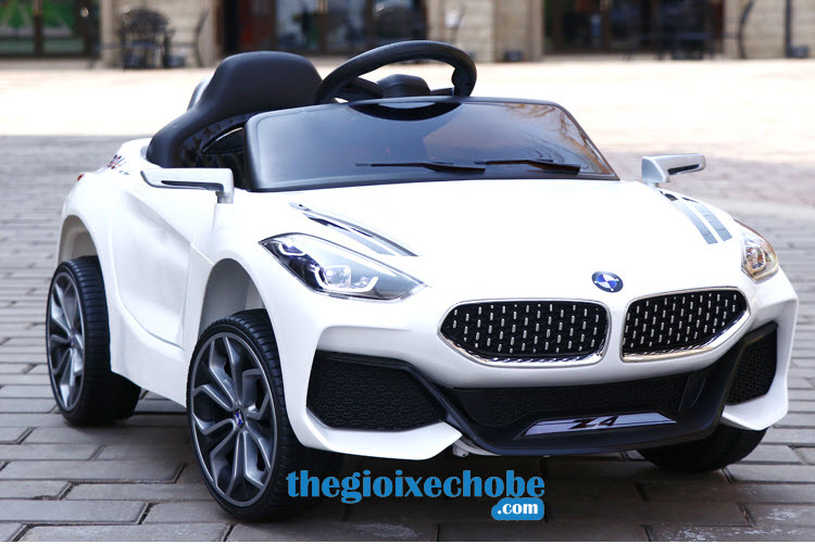 Xe ô tô điện trẻ em Z4