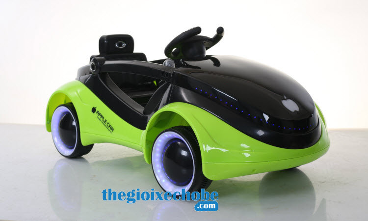 Xe ô tô điện trẻ em MG-158 màu xanh lá cây