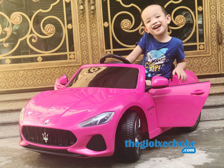 Xe ô tô điện trẻ em Maserati S-302 là món quà tuyệt vời cho bé yêu nhà bạn